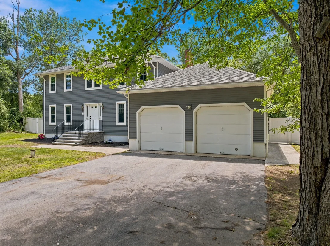 Photo of 60 horseshoe