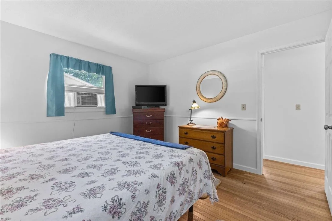 Photo of 97 Pine