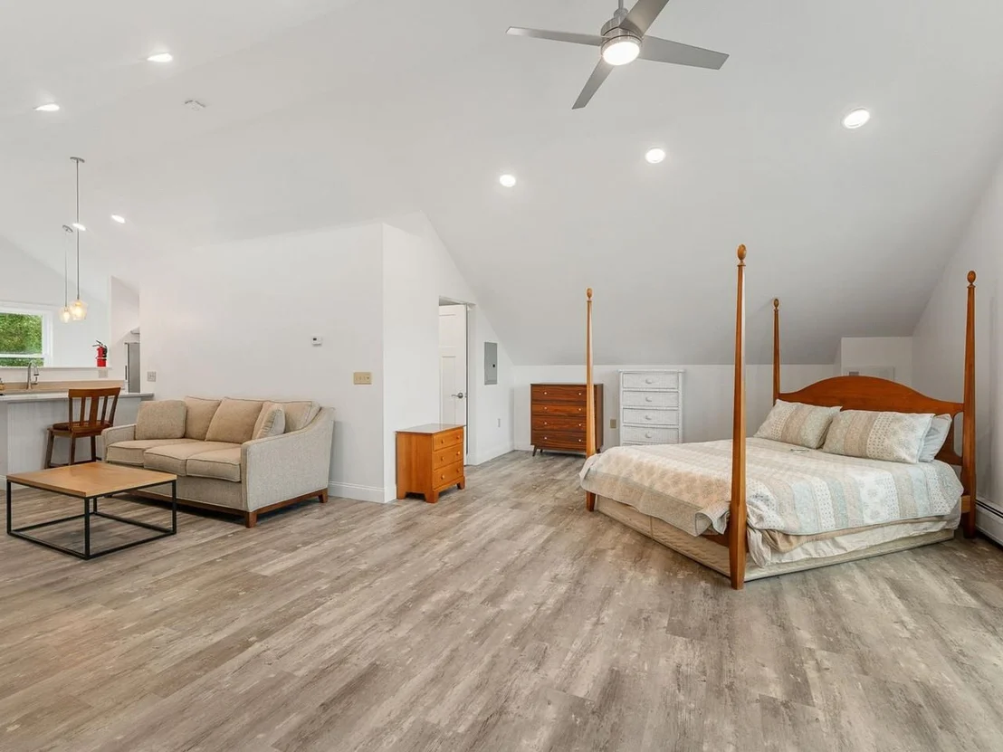 Photo of 1233 Satterly