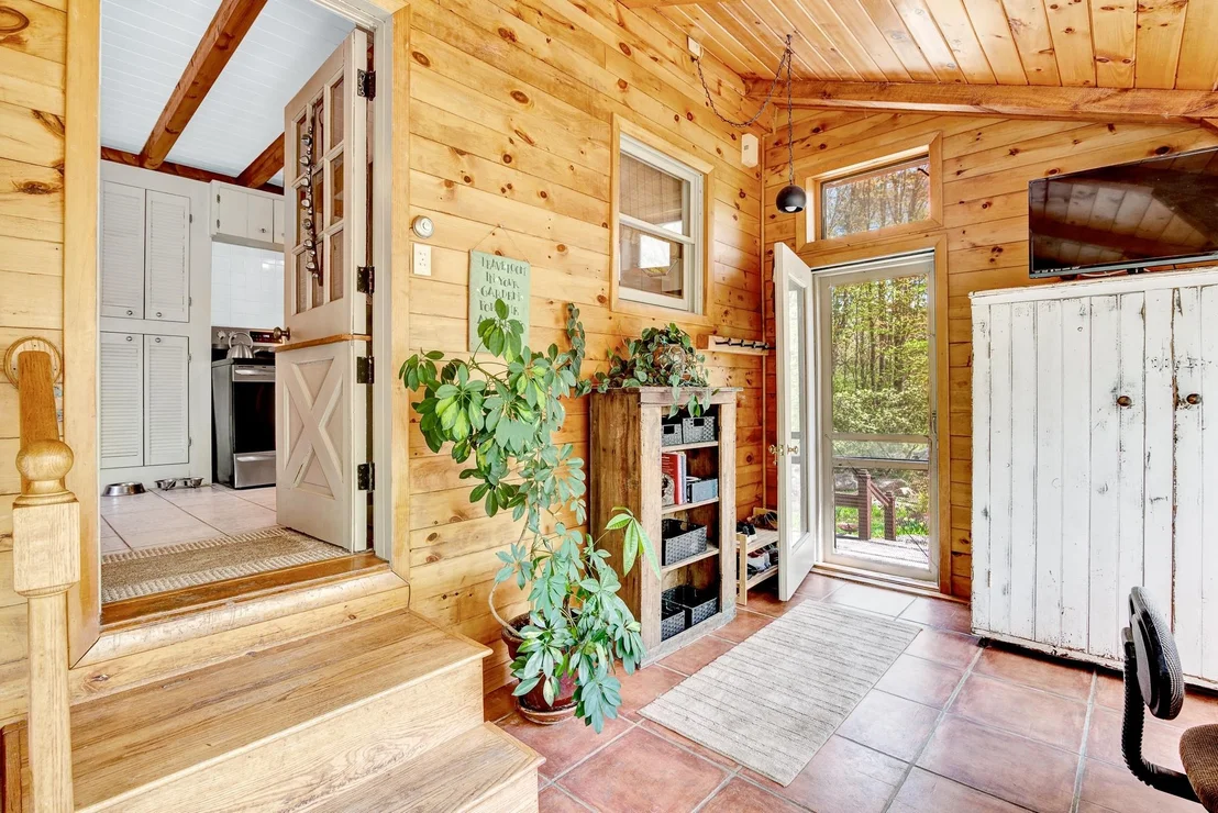Photo of 759 1St Crown Point
