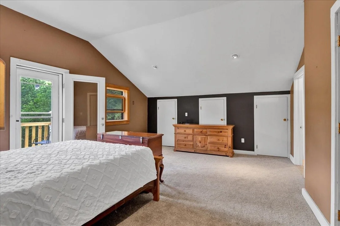 Photo of 929 Codding Hollow