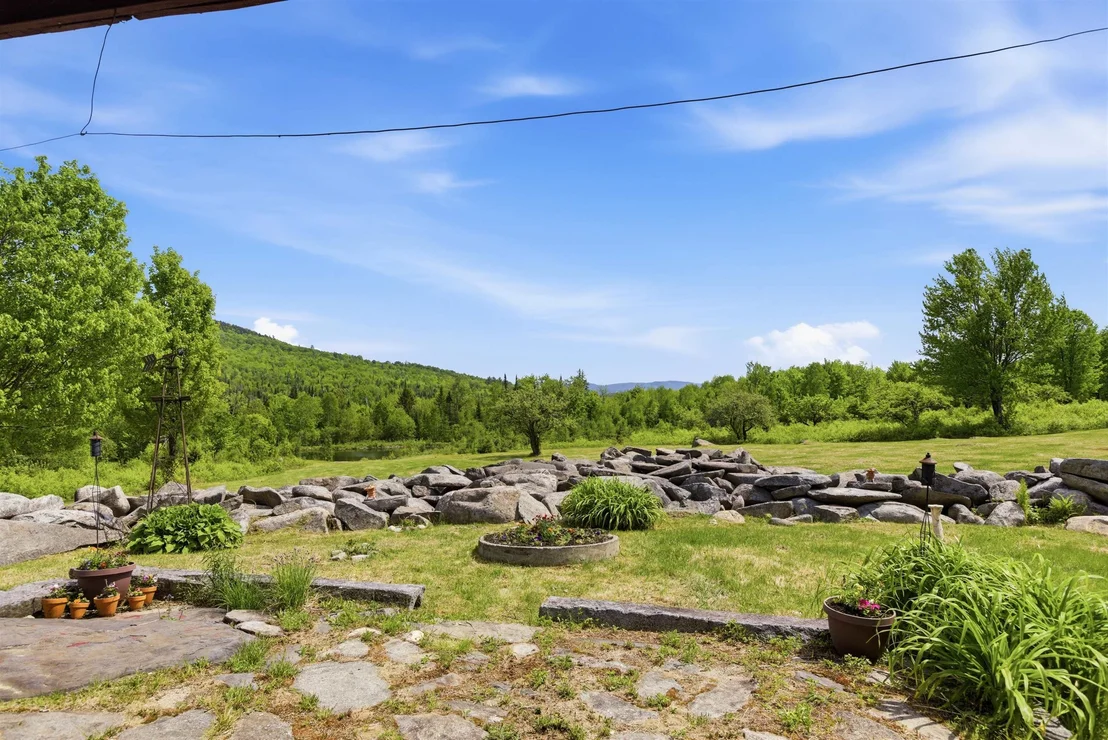 Photo of 2691 Old Pond Hill