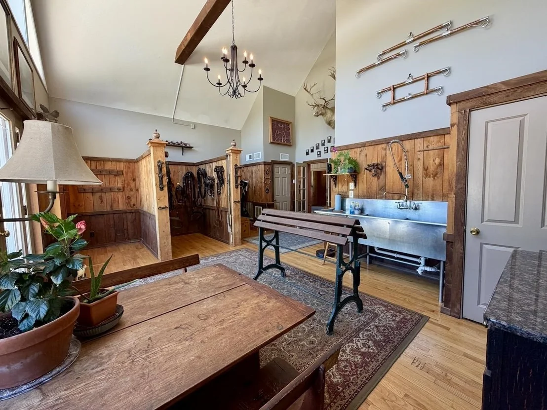 Photo of 253 Intervale