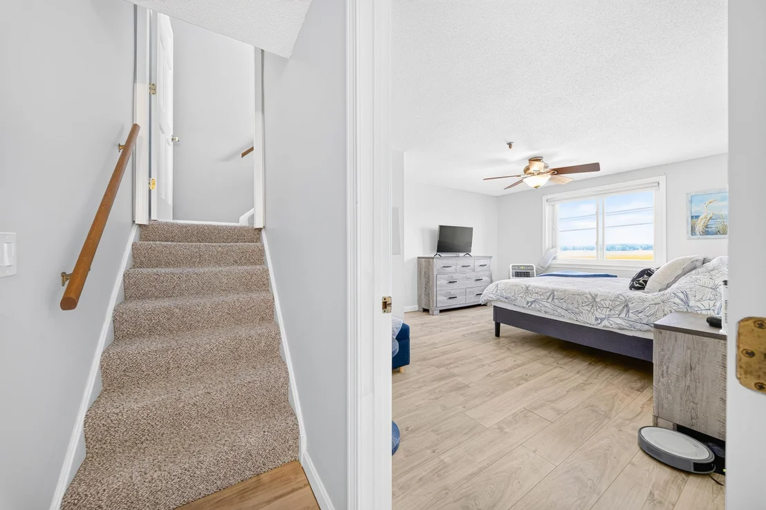 Photo of Unit 4S at 421 Ocean