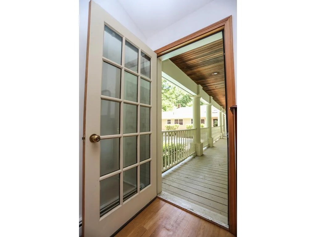 Photo of 30 Putney