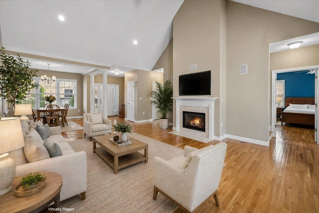 Photo of 32 White Pine
