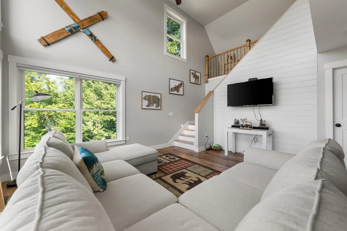 Photo of 140 Hemlock Brook