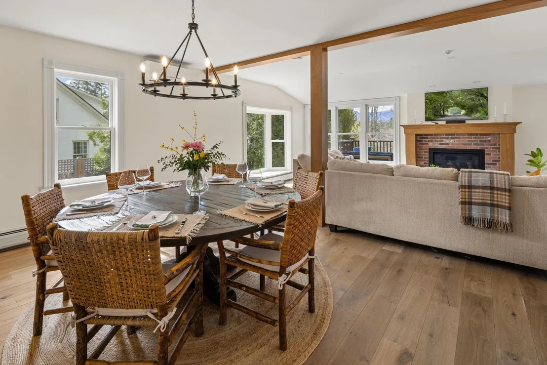 Photo of 405 Maple