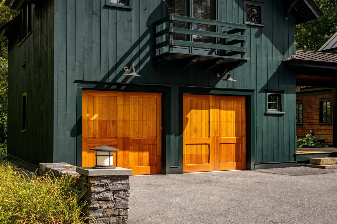 Photo of 422 Shagbark
