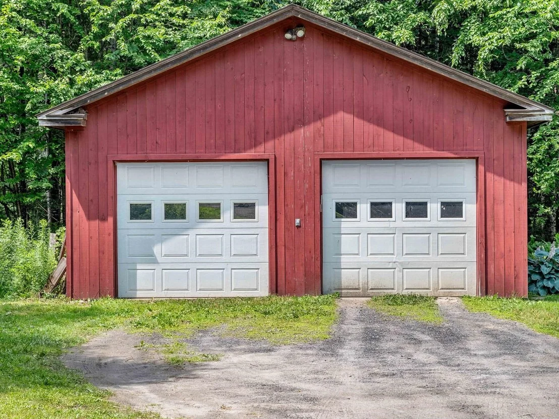 Photo of 210 Rowell Hill