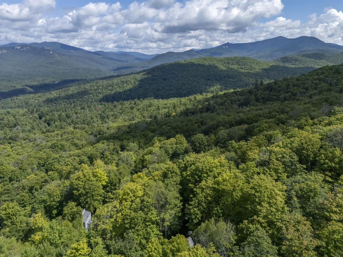 Photo of 136 Summit