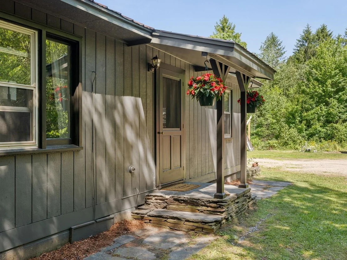 Photo of 1290 Beaver Meadow