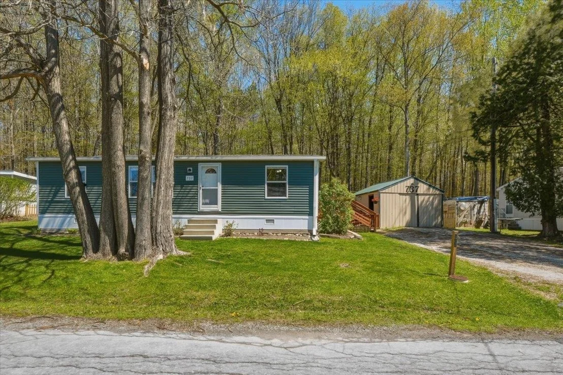 Photo of 737 Porterwood