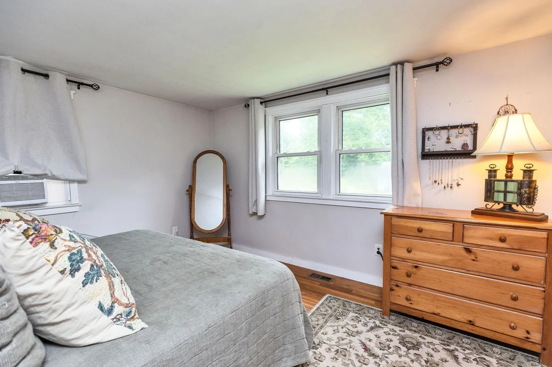 Photo of 17 Maple