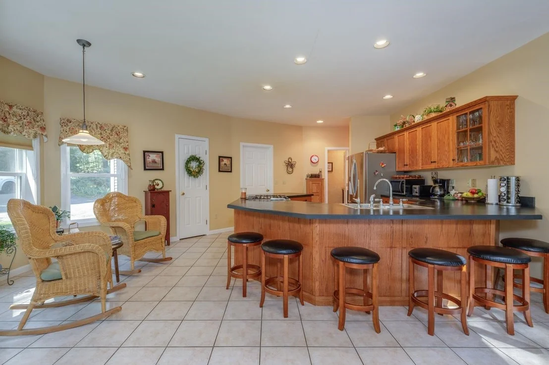 Photo of 14 Fieldstone