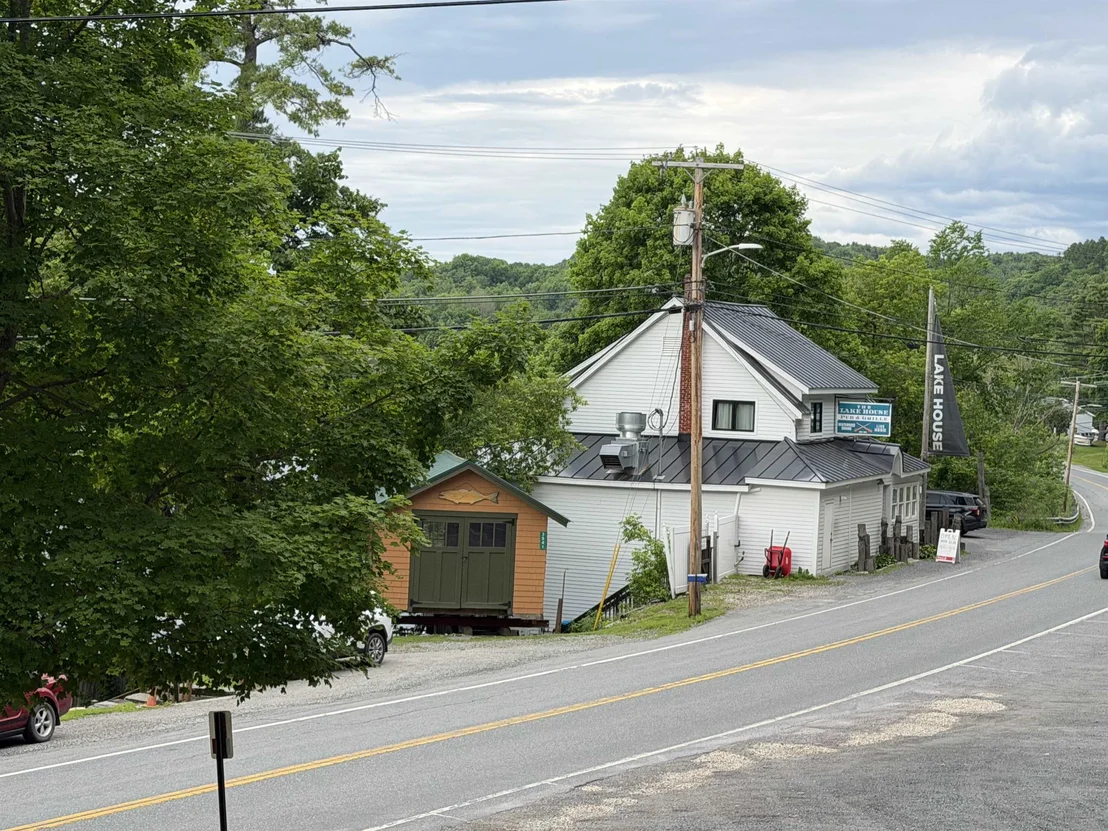 Photo of 3516 Route 30 N