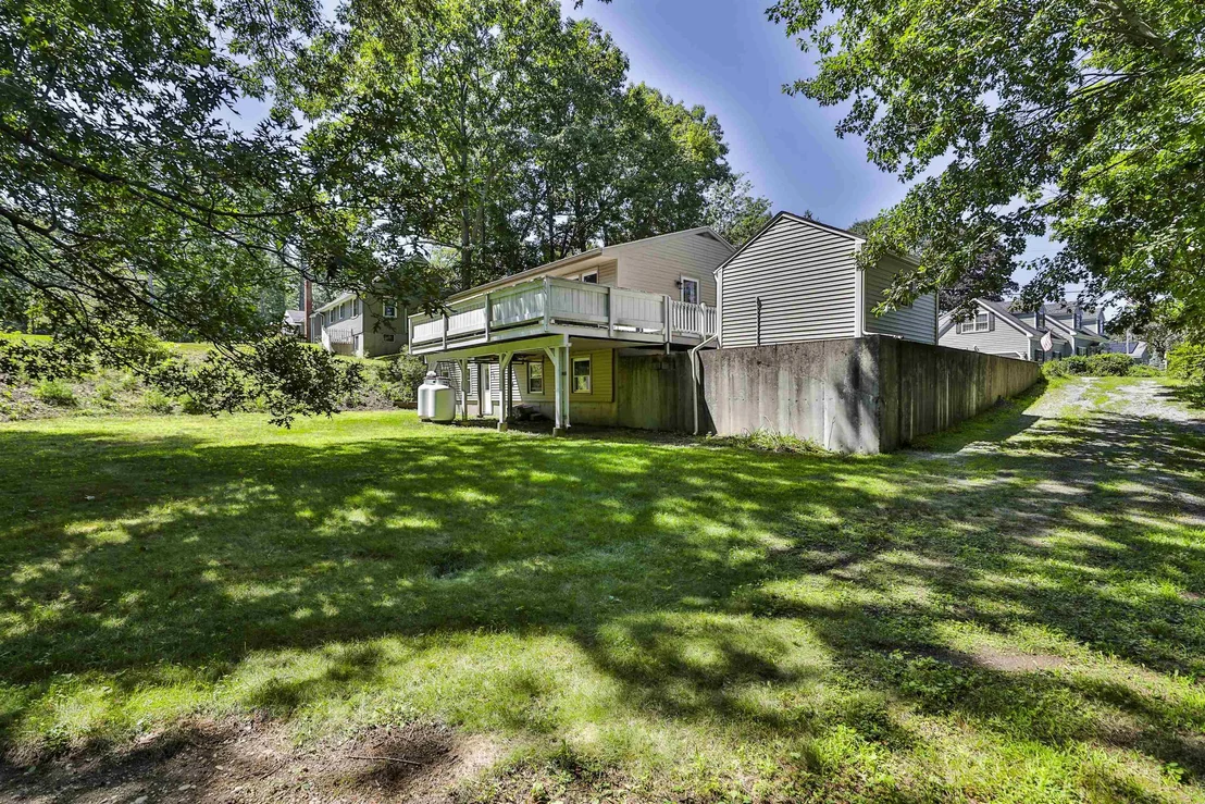 Photo of 61 Knollcrest