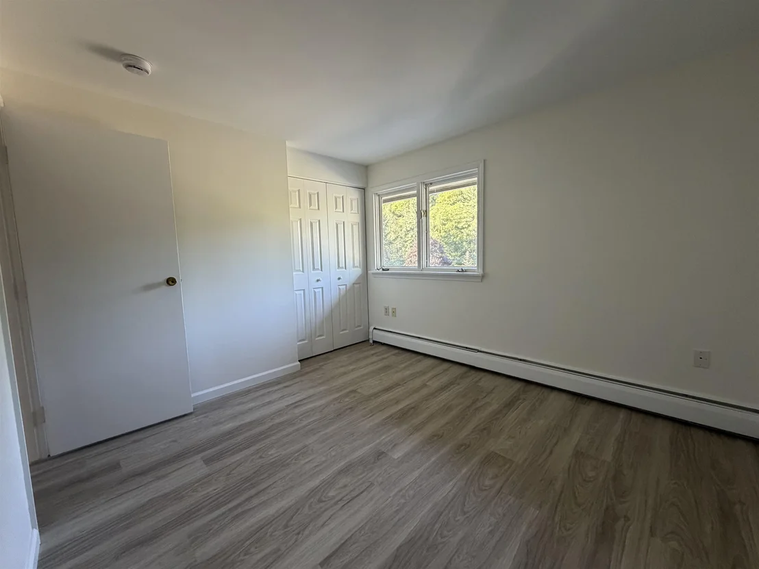 Photo of Unit 4 at 39 Brookside