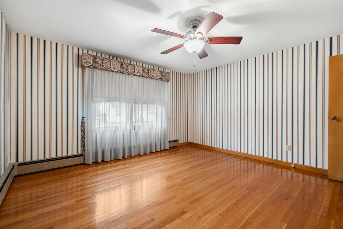 Photo of 24 Plummer