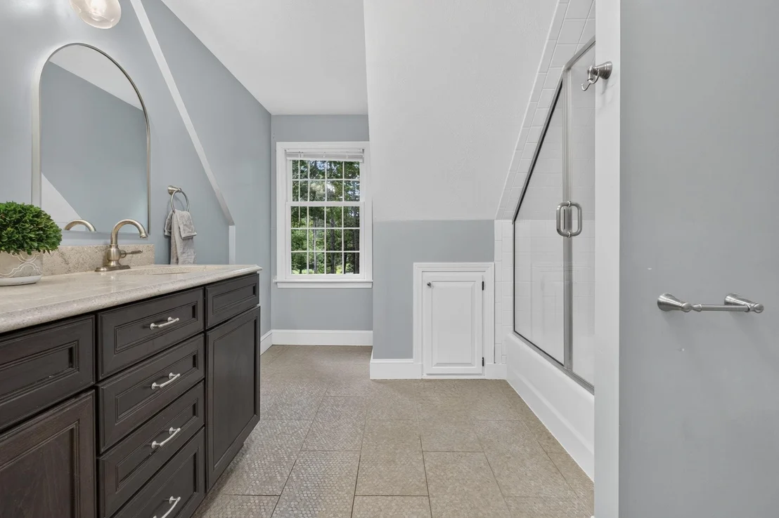 Photo of 14 Fieldstone