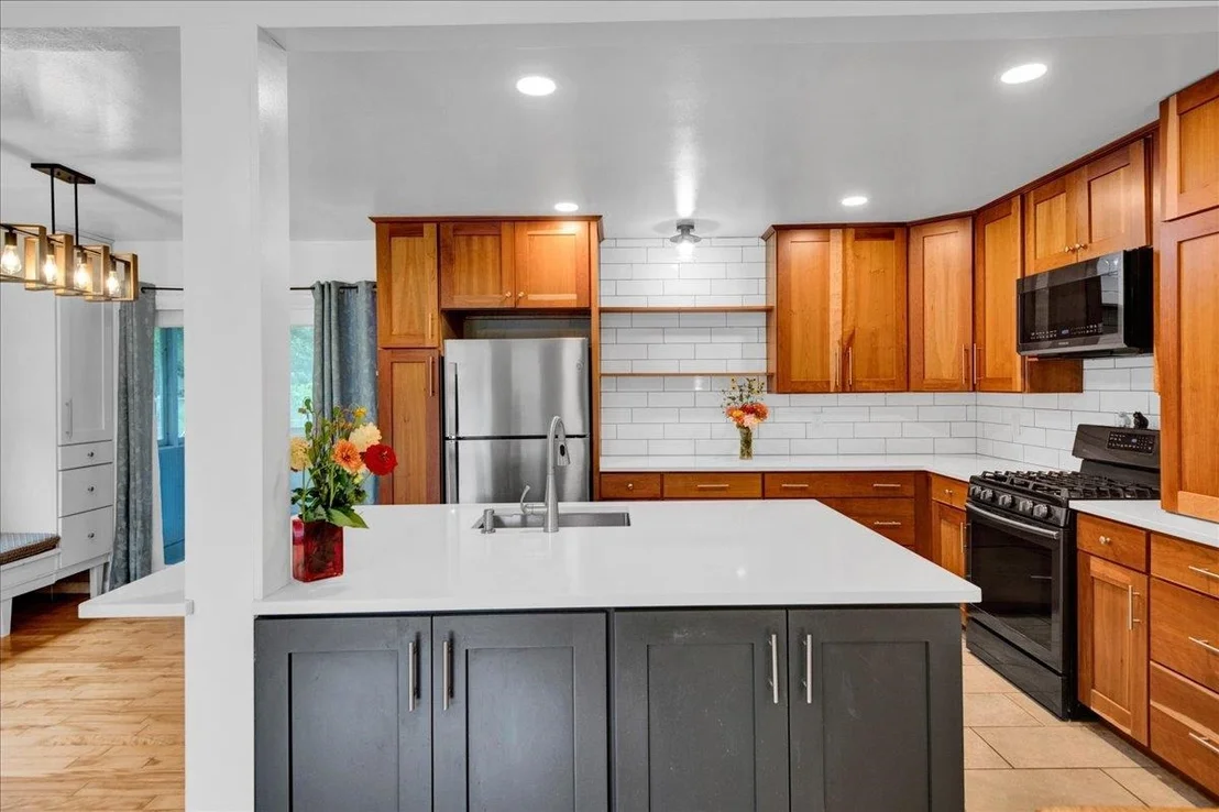 Photo of 9 Griswold