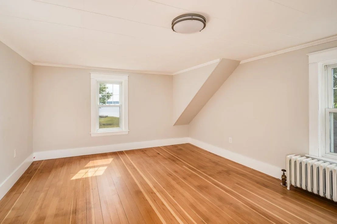 Photo of 354 Dover Point