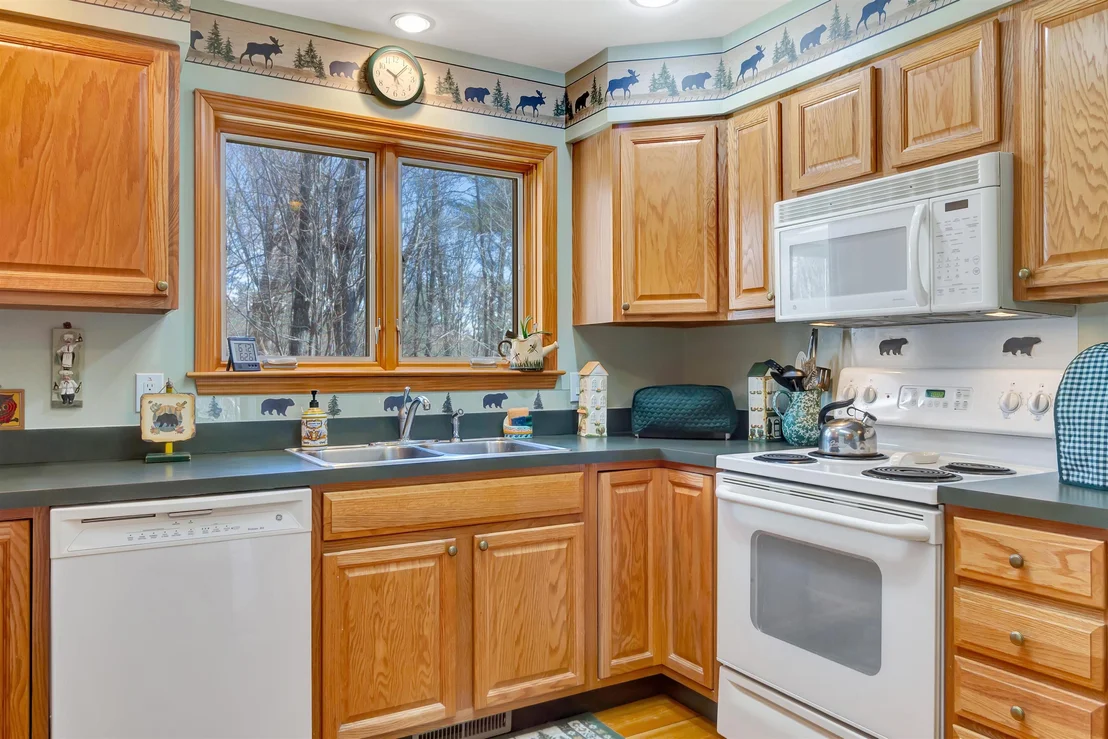 Photo of 1229 Sheldon Hill