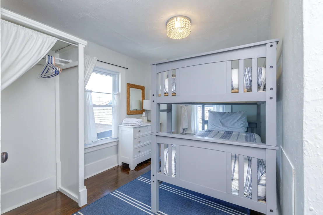 Photo of 19 Cutler