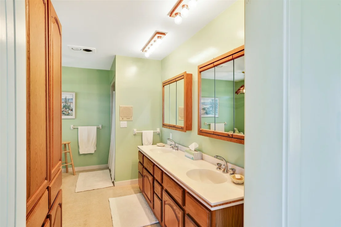 Photo of 424 Miller