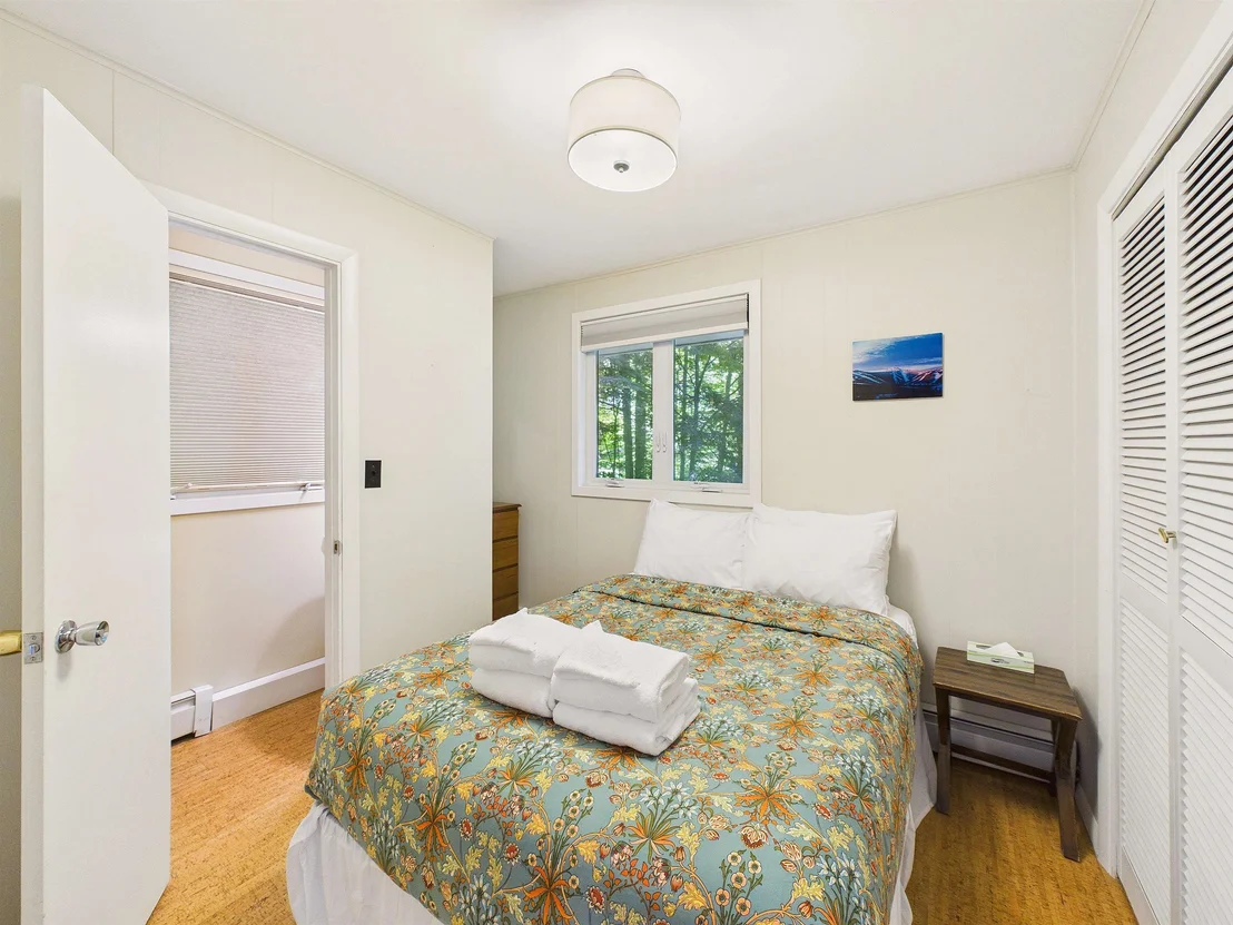 Photo of 293 Tanglewood