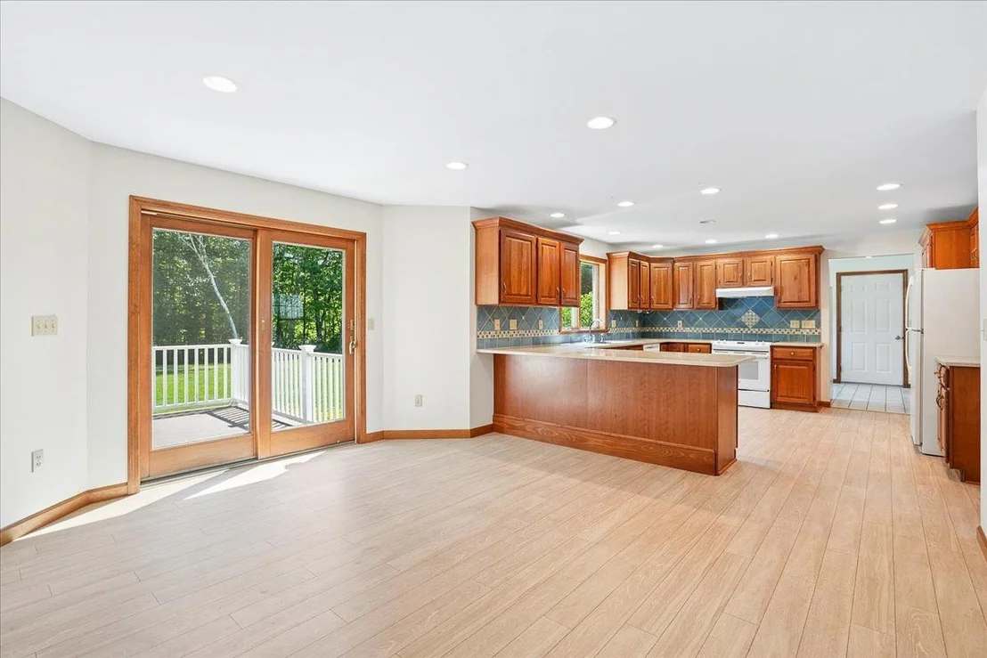 Photo of 106 Gorham Pond