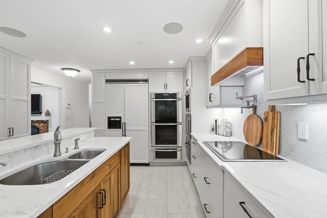 Photo of 8 Bear Hill