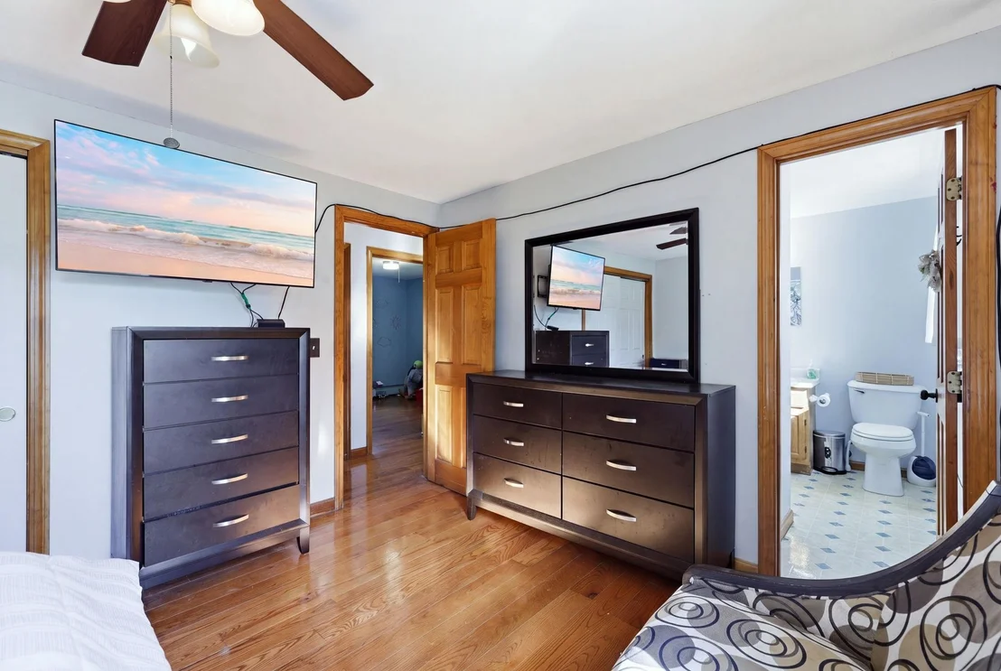 Photo of 12 Constance