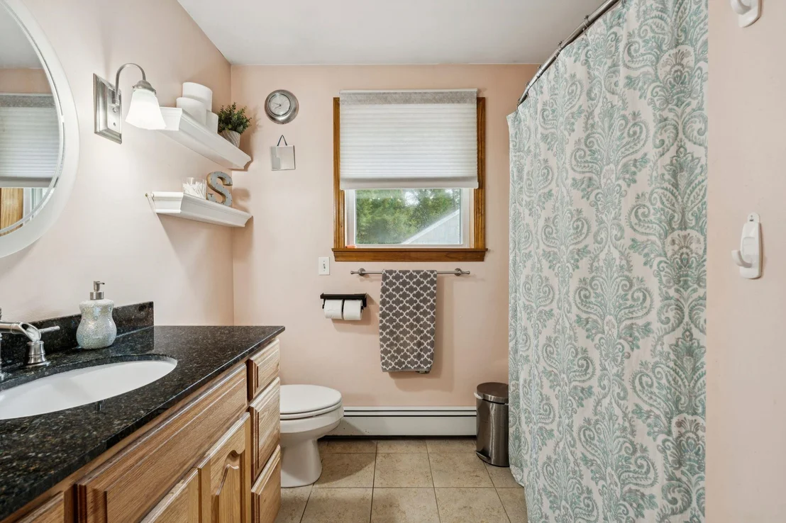 Photo of 37 Riverside