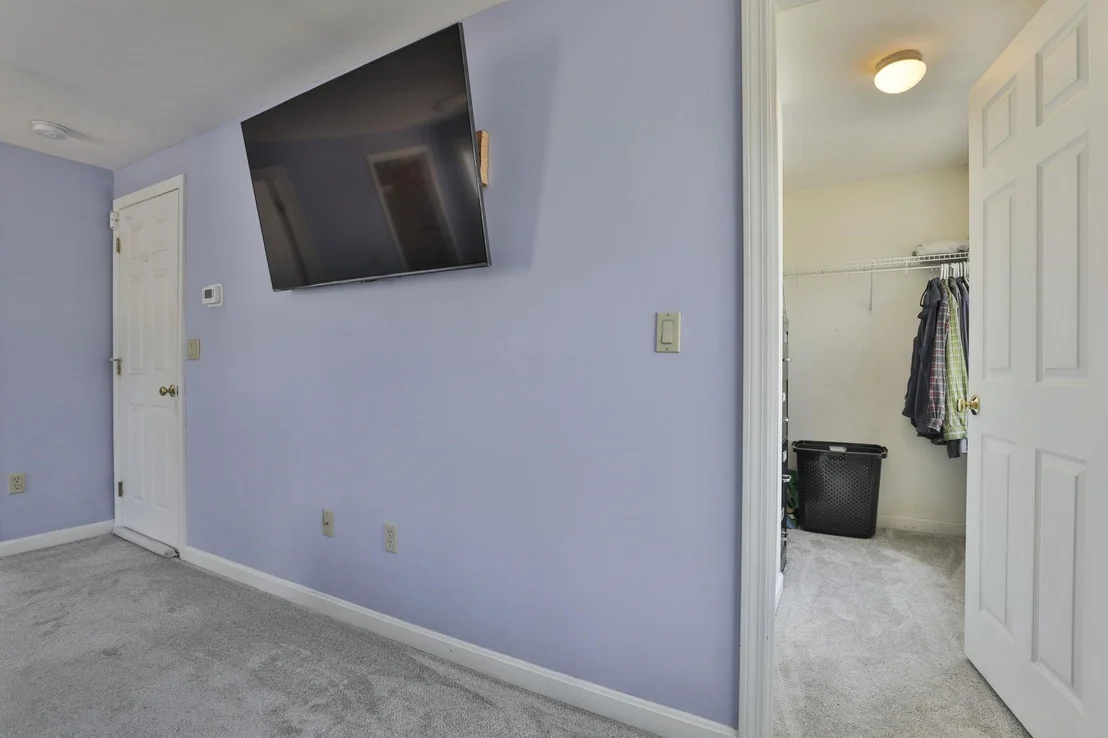 Photo of 229 Bee Hole