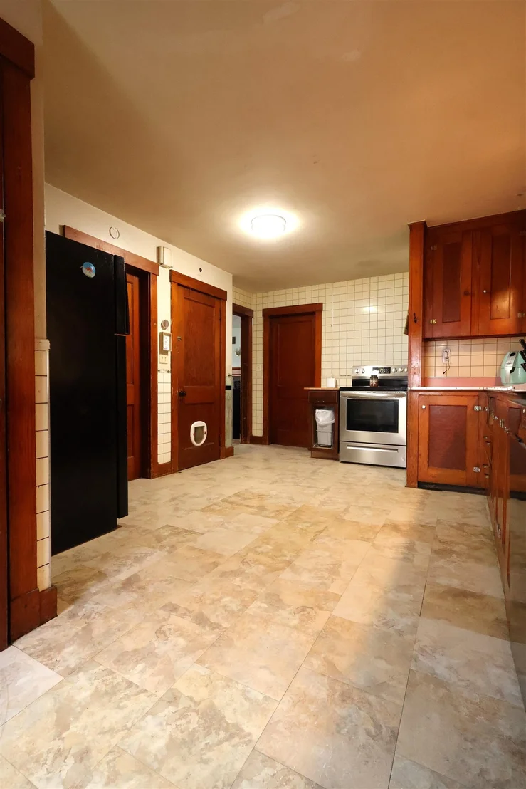 Photo of 427 Maple