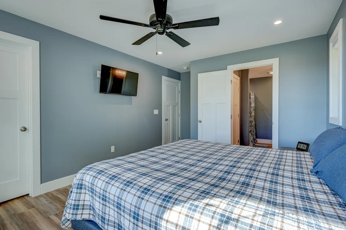 Photo of 123 Skyline