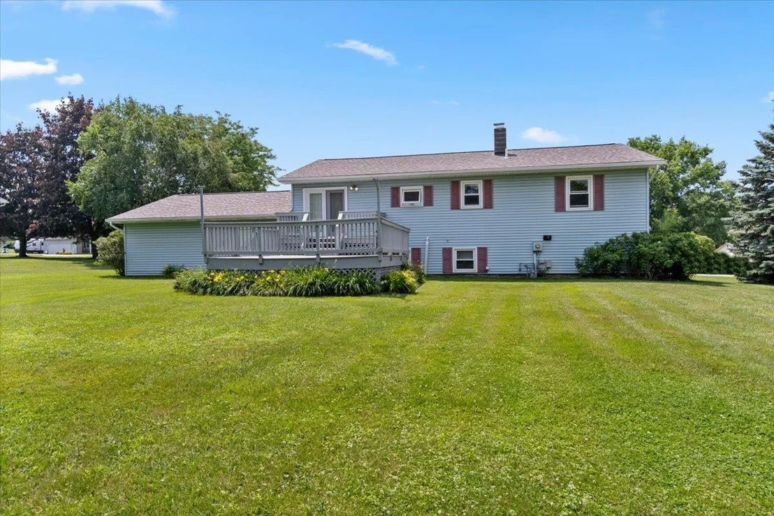 Photo of 17 Meadowbrook