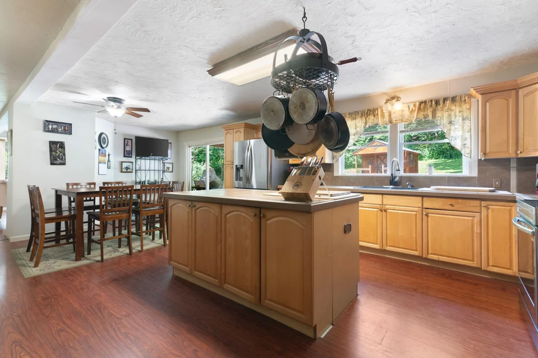 Photo of 13 Brookside