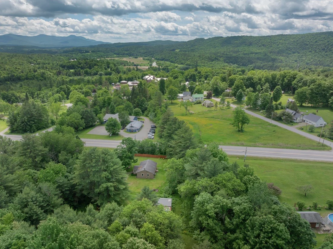 Photo of 261 VT Route 15E