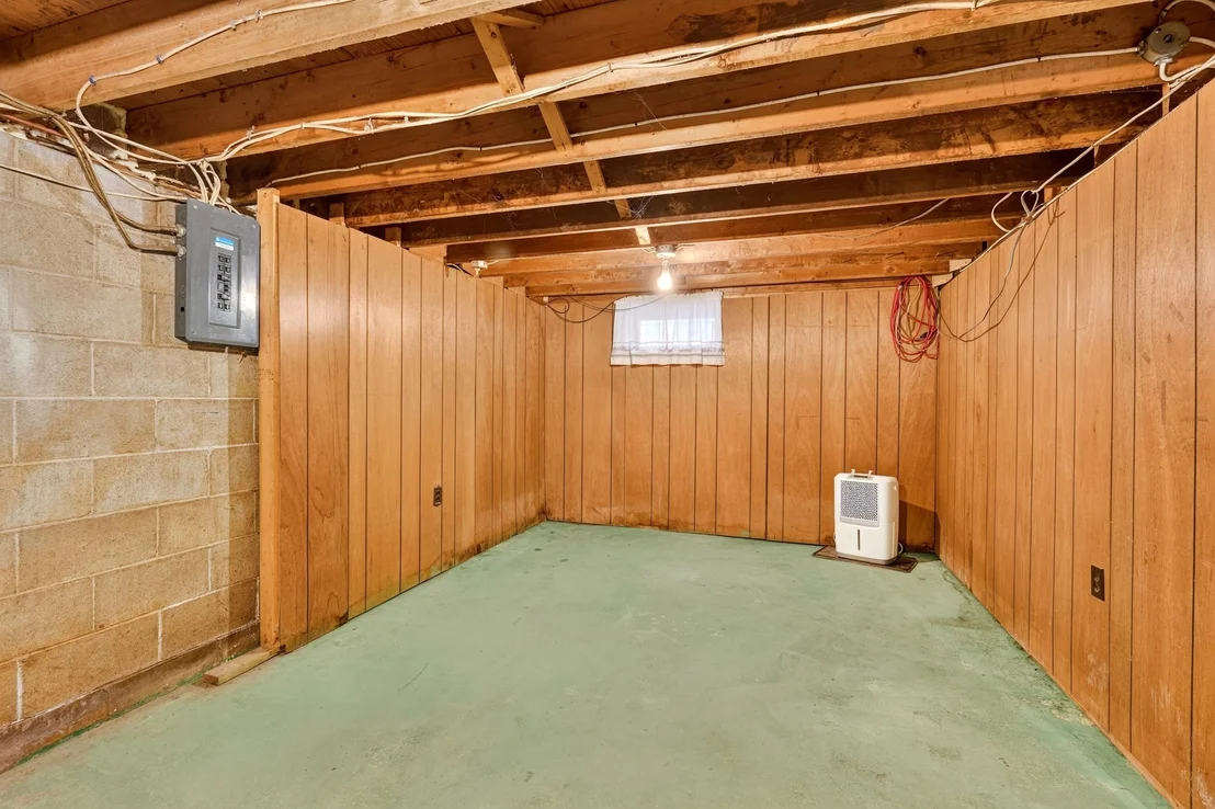 Photo of 16 Beverly