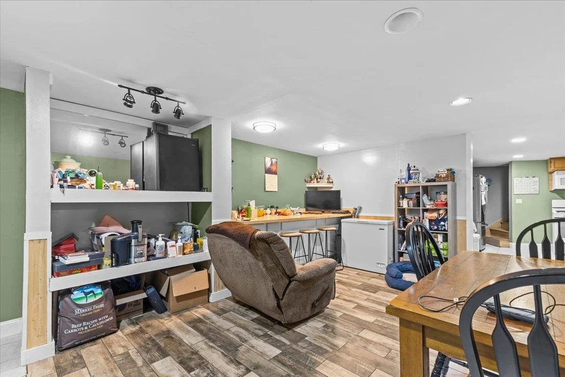 Photo of 413 Hibbard