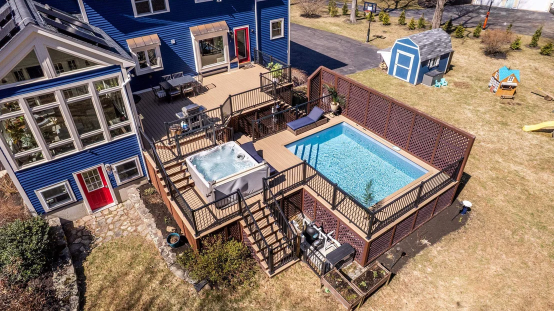 Photo of 37 Alexander