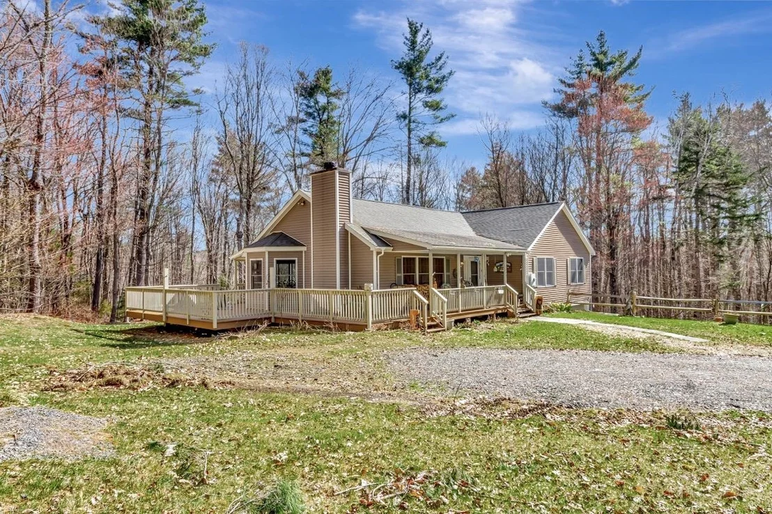 Photo of 1229 Sheldon Hill