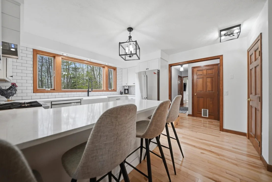 Photo of 142 Forestview