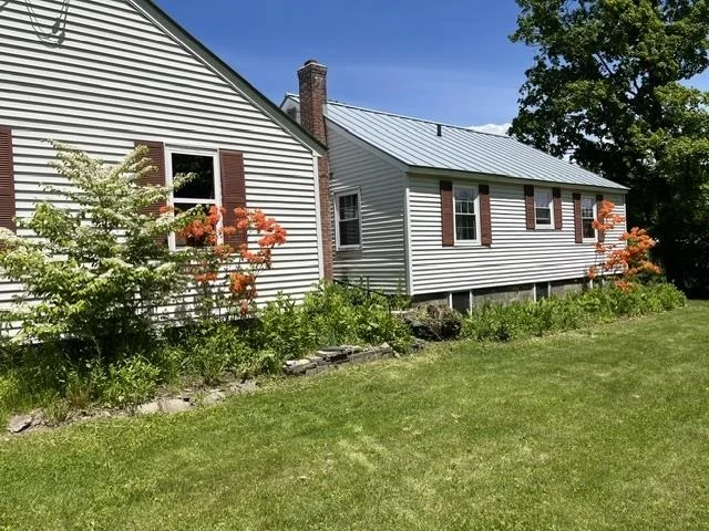 Photo of 98 Greenleaf