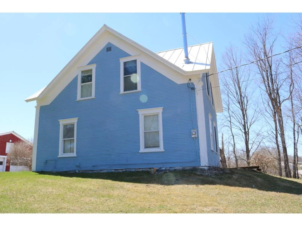 Photo of 4900 Lake
