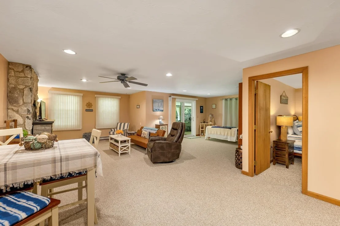 Photo of 52 Meadow