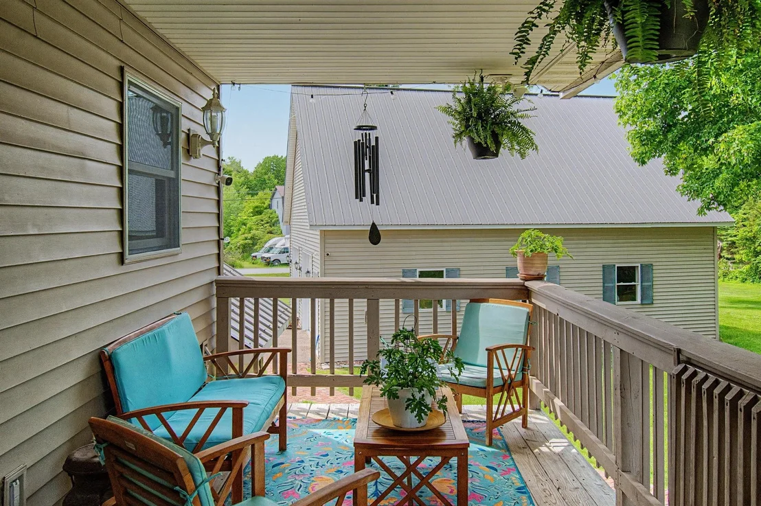 Photo of 2446 Carter Hill