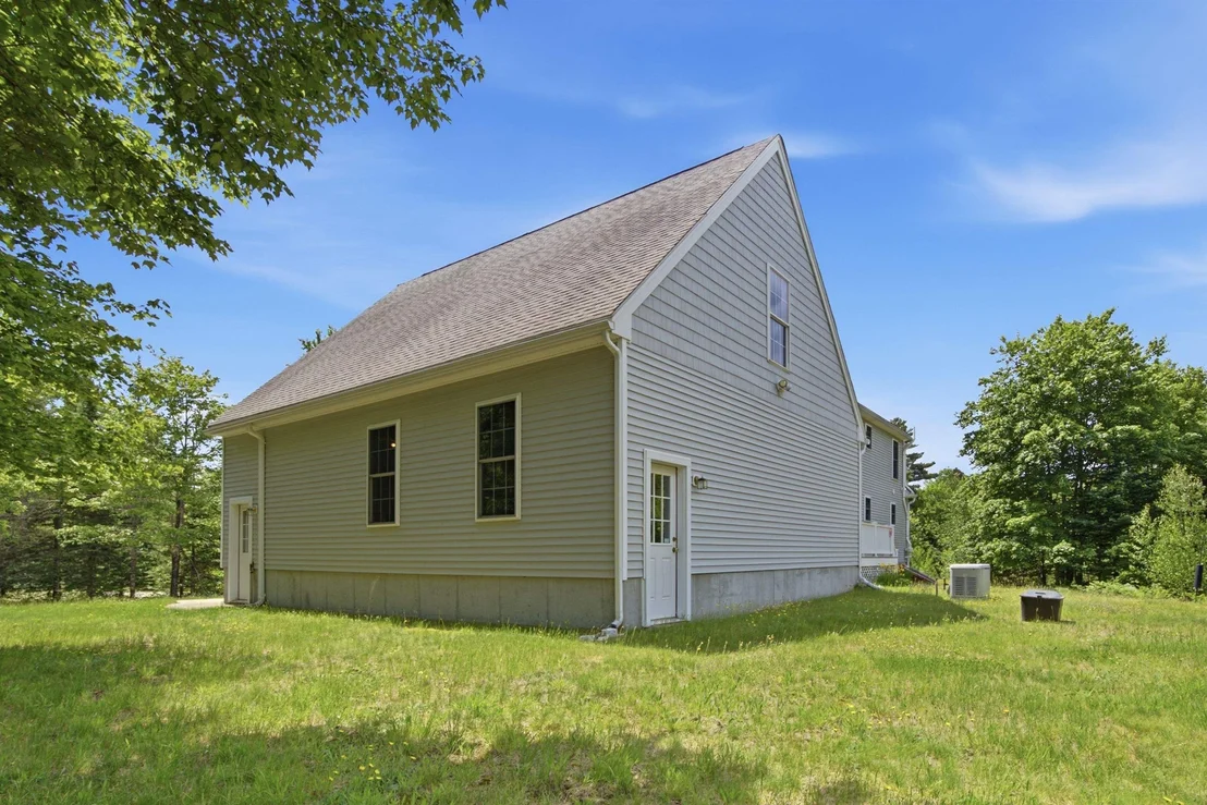 Photo of 48 Adams